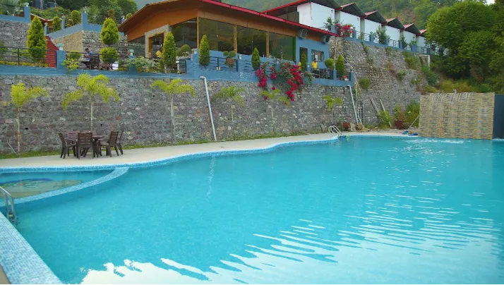 Infinity Pool