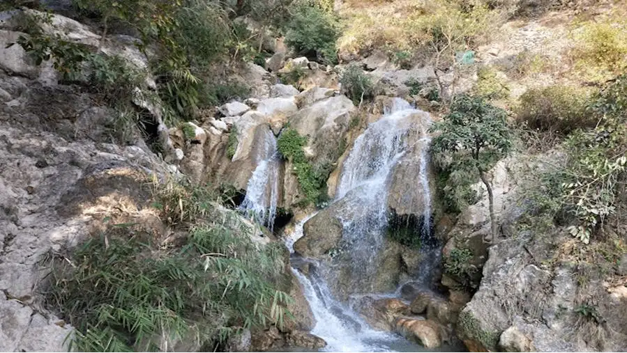 Garud Chatti Waterfall