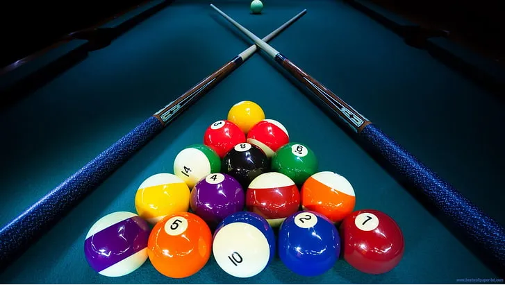 POOL TABLE