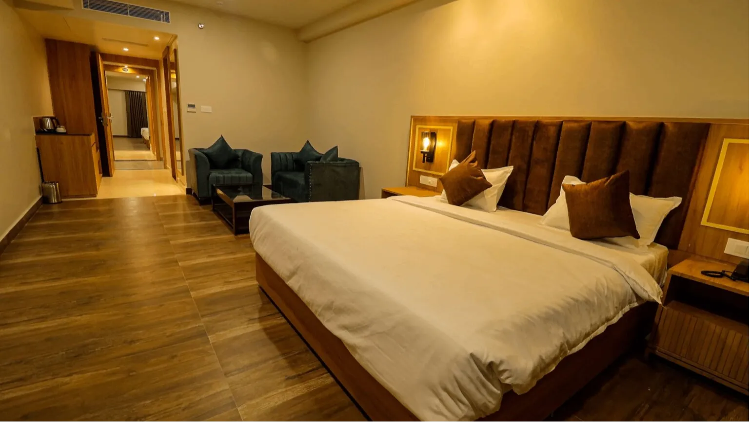 Suite Room