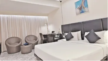 Luxury Suite