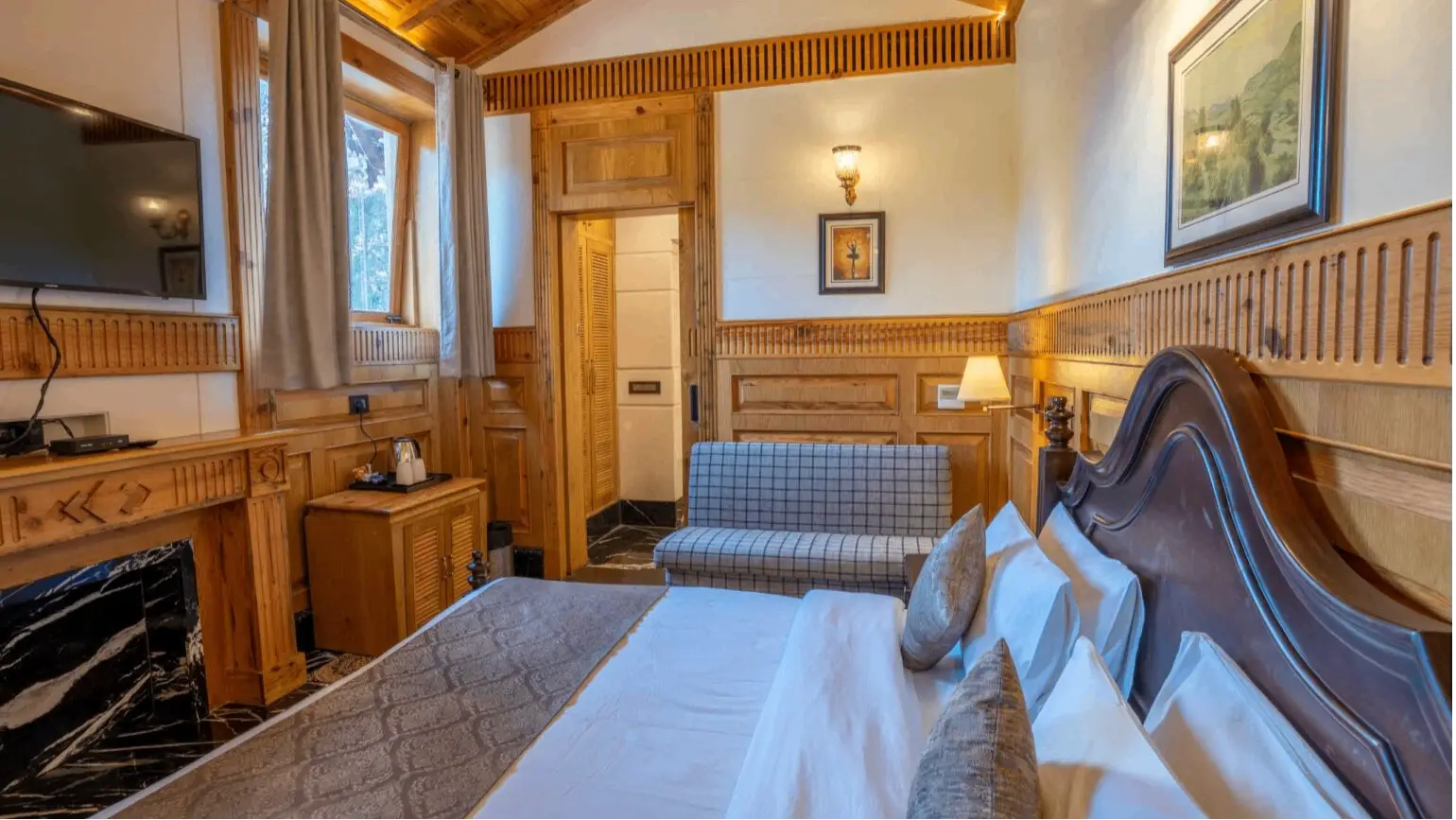 Jim Edward Suite