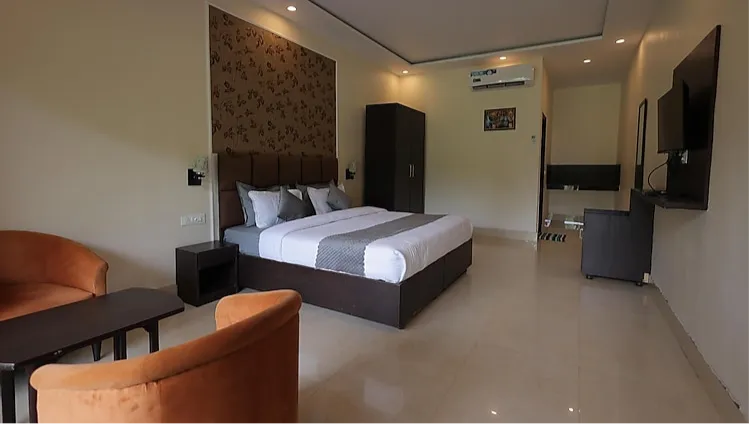 Superior Deluxe Room