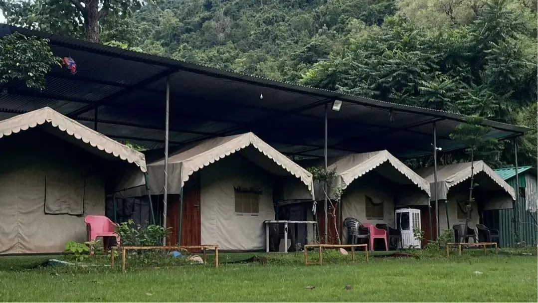 CAMPS & Suites