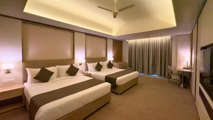 Executive Family Room
