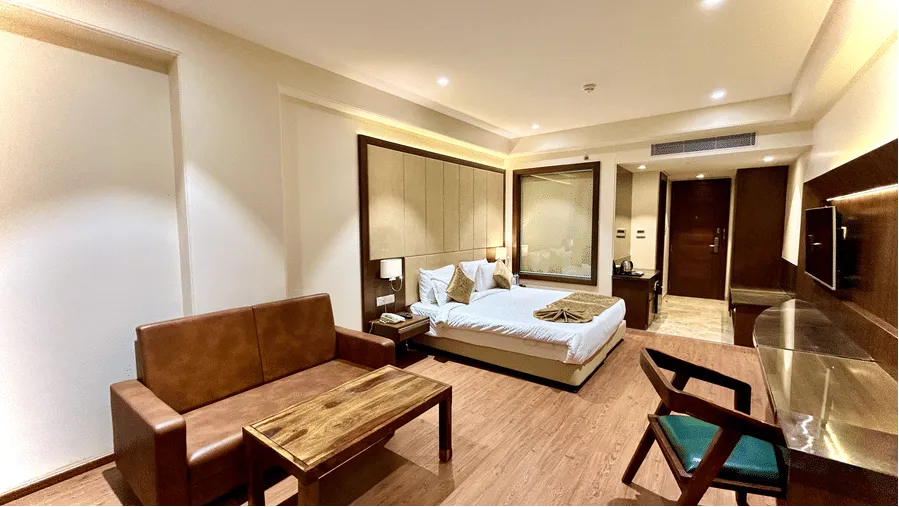 Deluxe King Room