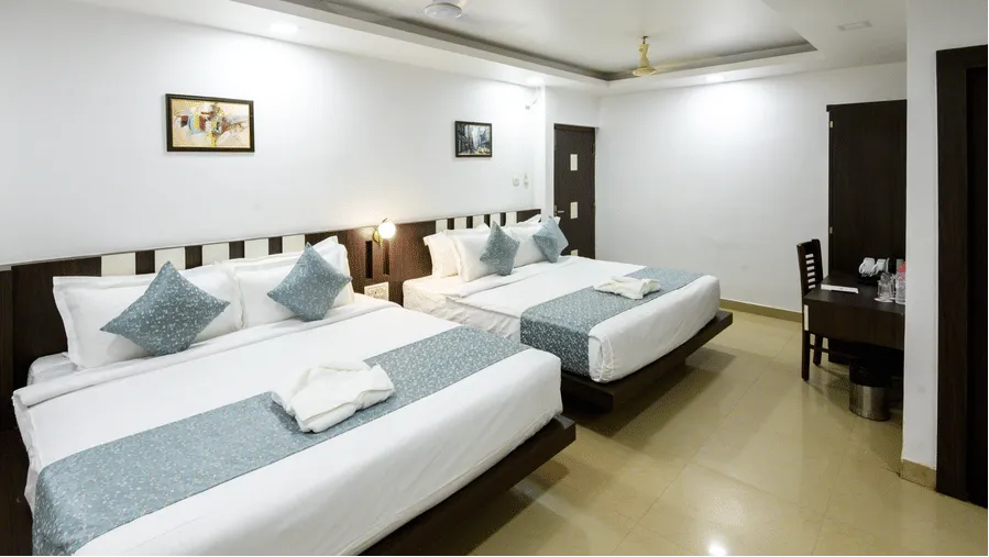 Deluxe Family Room