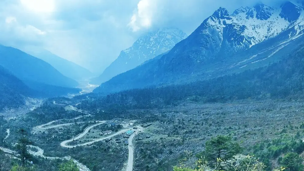  Yumthang Valley