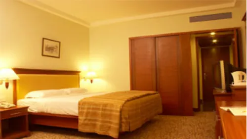 Club Class Rooms