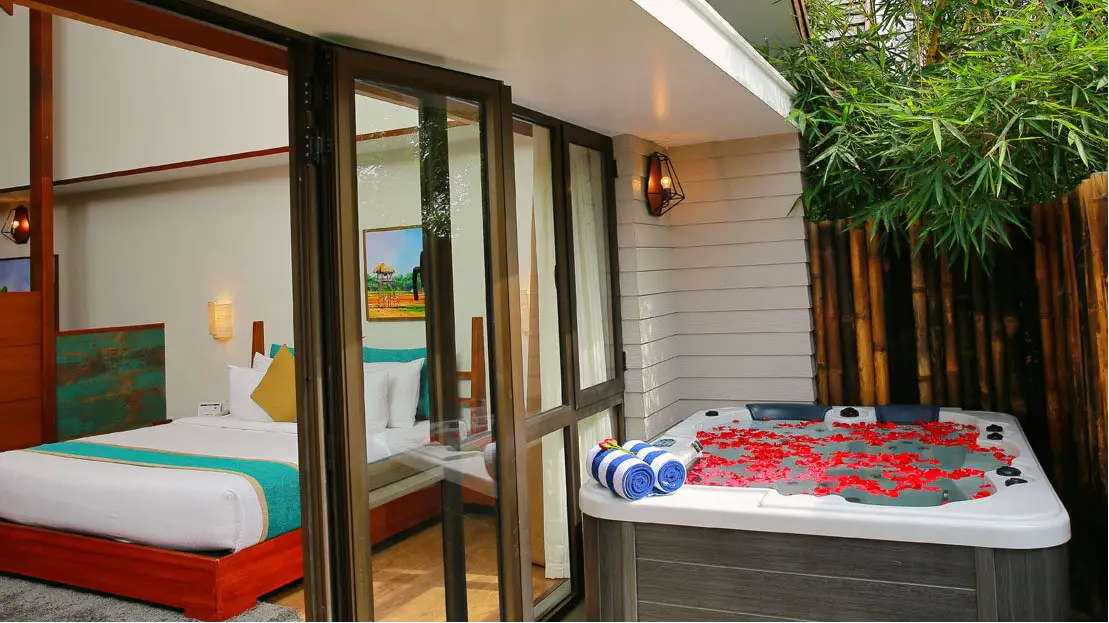 Jacuzzi Villa