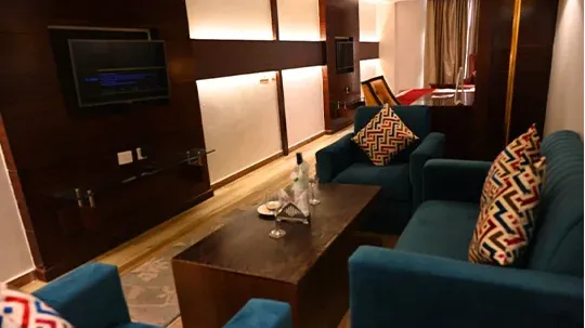 Suite Room