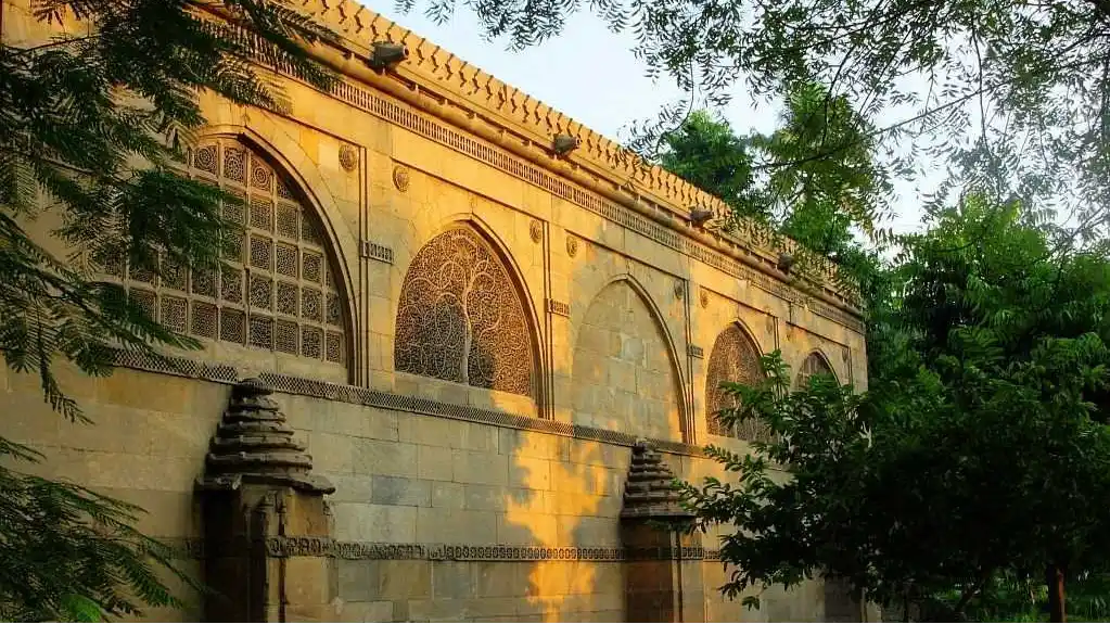  Sidi Saiyyed Mosque