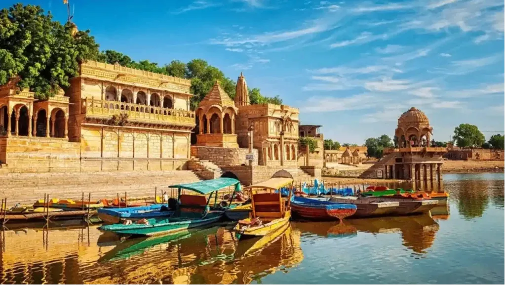 Gadisar Lake