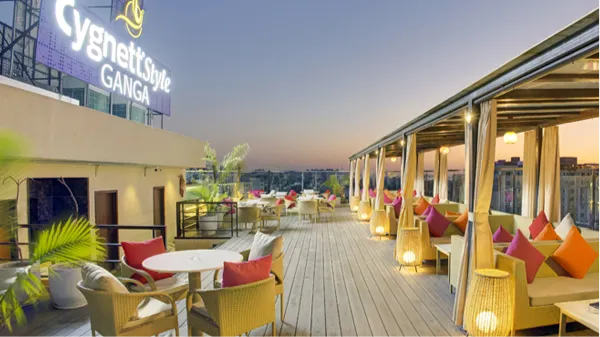 Metro Sky Lounge