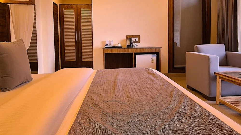 Superior Room (Private Balcony)