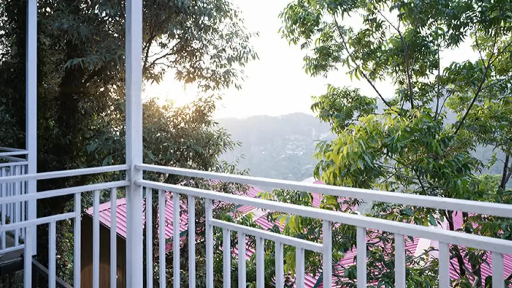 Premium Cottage (Private Balcony)
