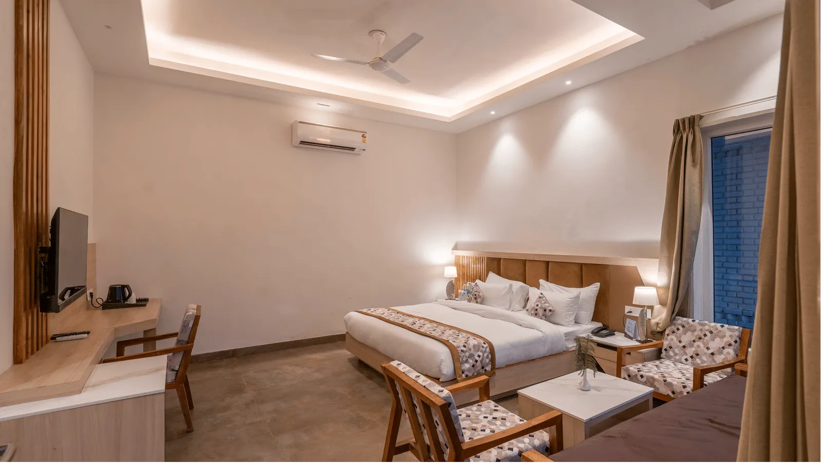 Super Deluxe Cottages