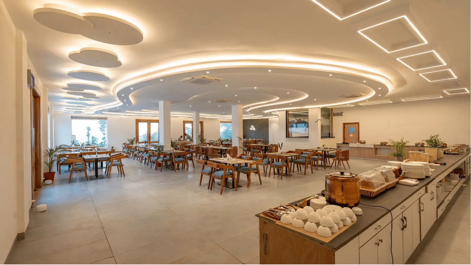 Evara Restaurant
