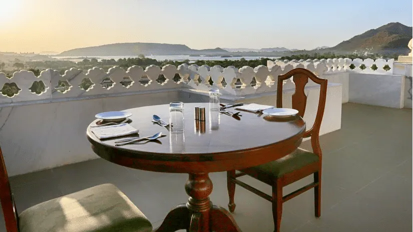 Roof Top Restaurant