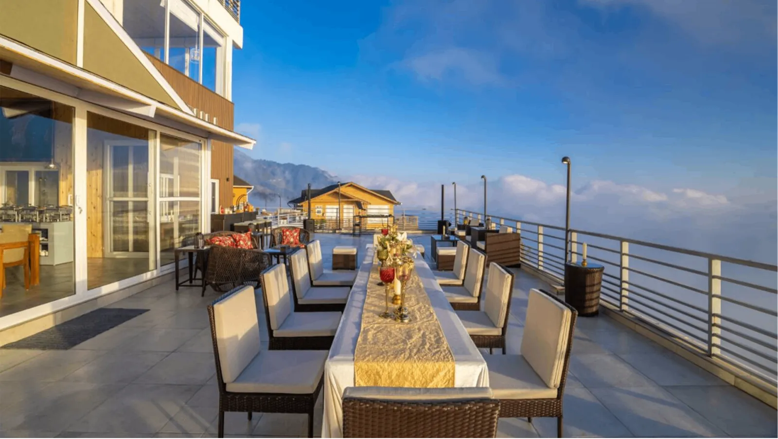 CAFE KAFULI & RESTAURANT