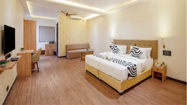 Junior Suite with King Bed