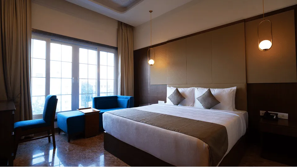 Superior King Room