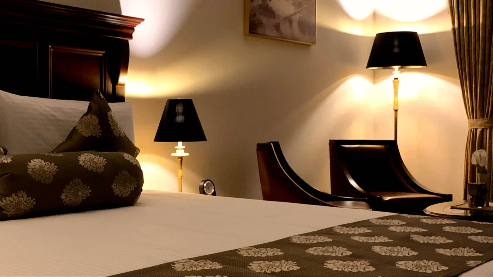 Montrose Family Suites