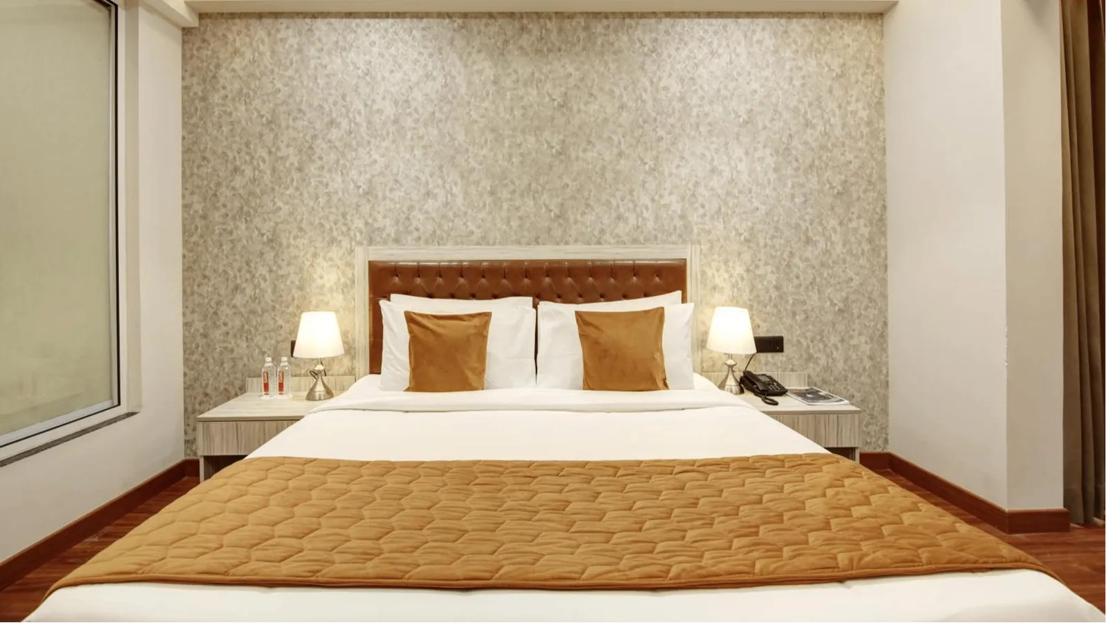 Grand Deluxe Rooms