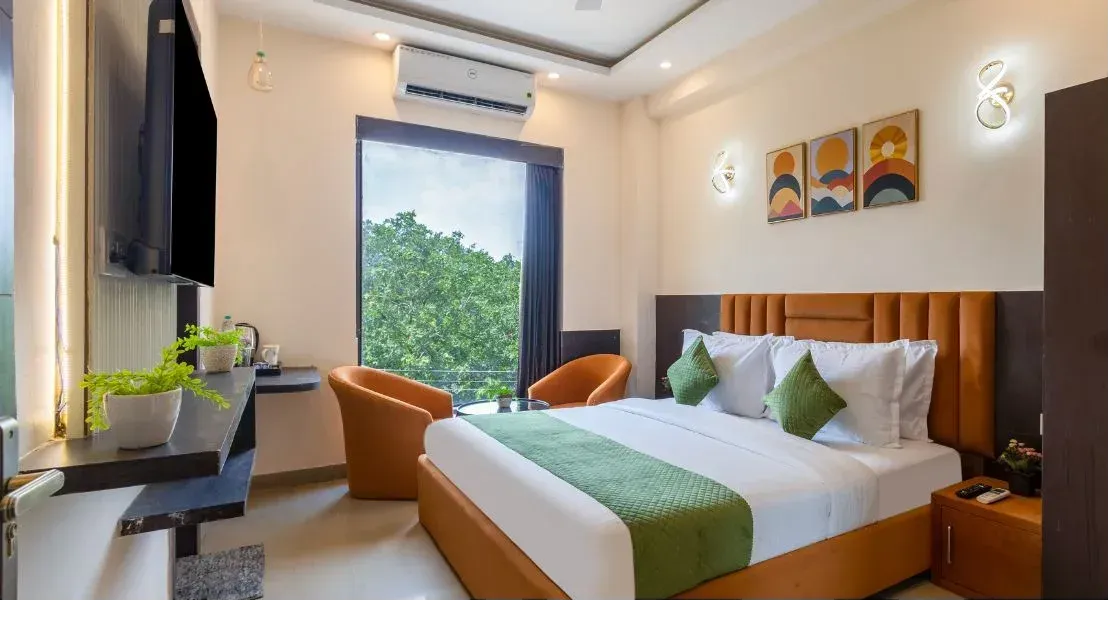 Superior Room with Balcony