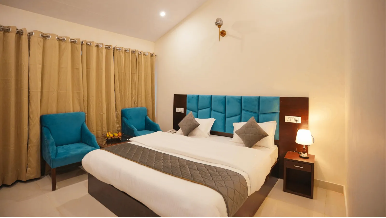 Super Deluxe Room With Garden And River View