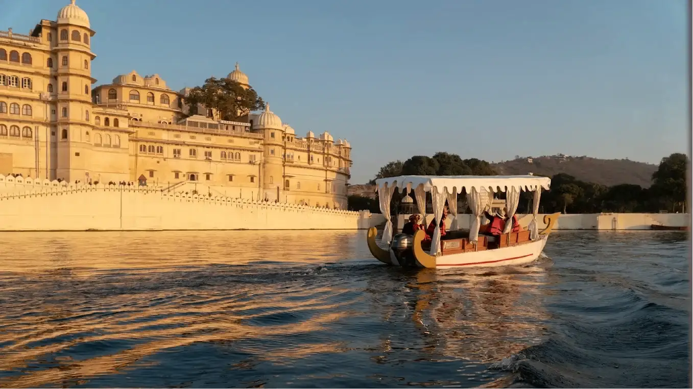 Sunset Boat Ride on Lake Pichola