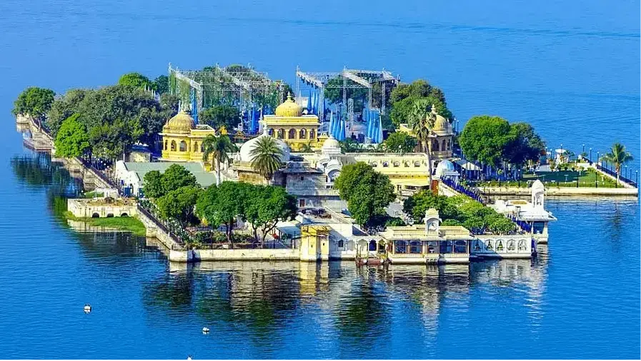 Jagmandir Island Palace