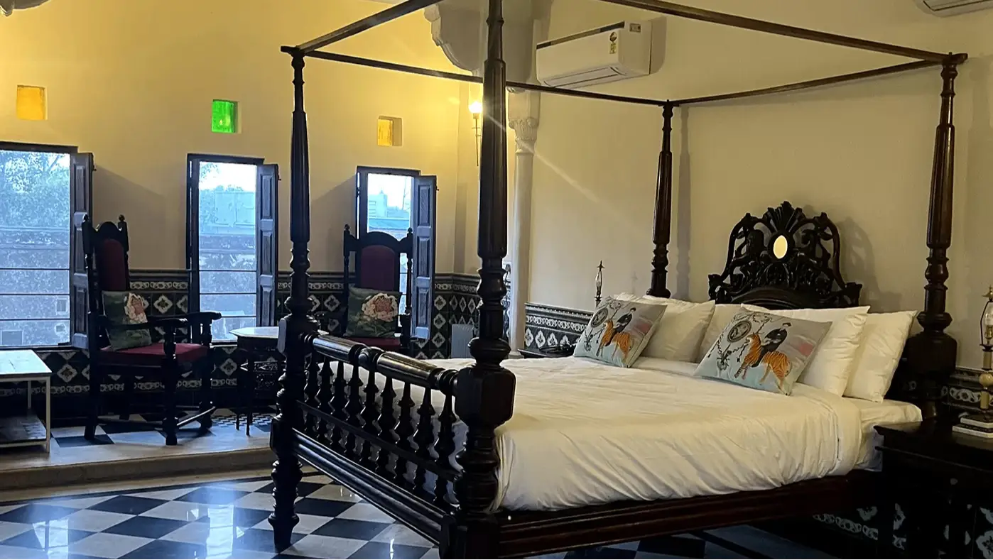 Royal Room