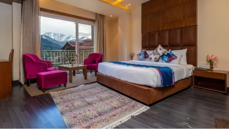  Luxury Valley View With Balcony