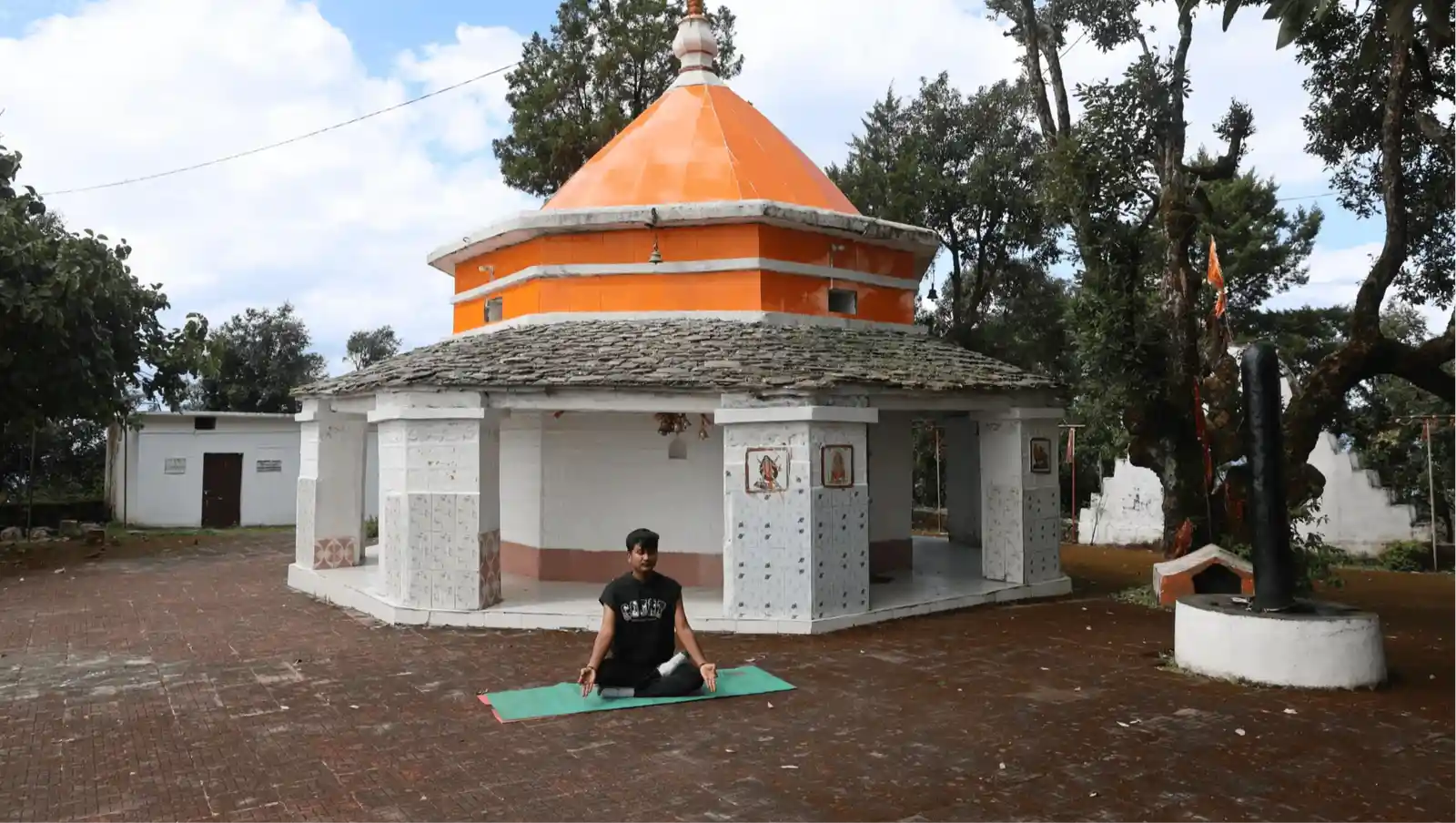 Trekking to Maa Bhona Devi Temple