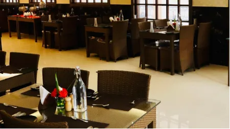 Little Pleasure Restaurant