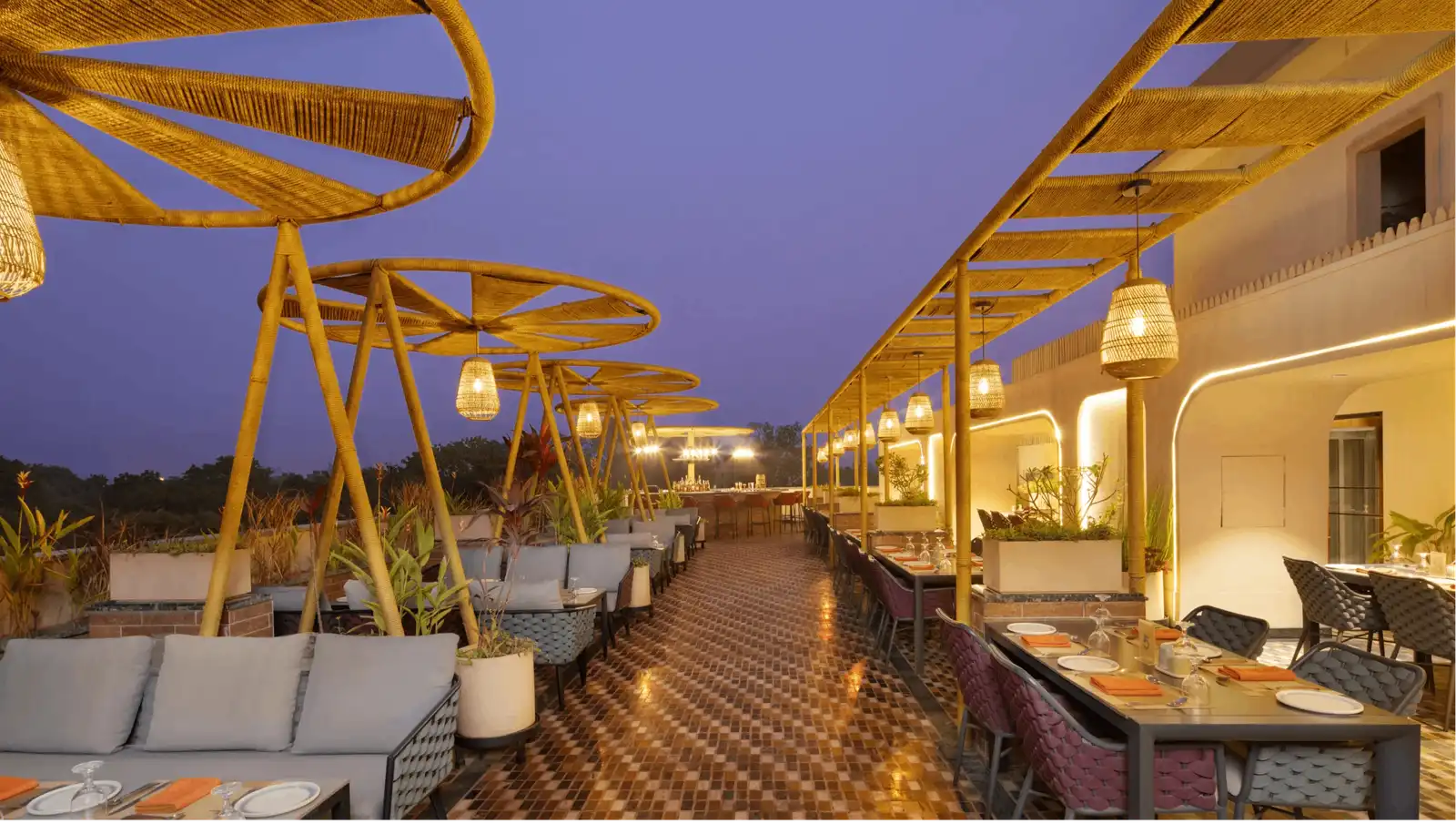 The Altitude – Rooftop Bar & Restaurant