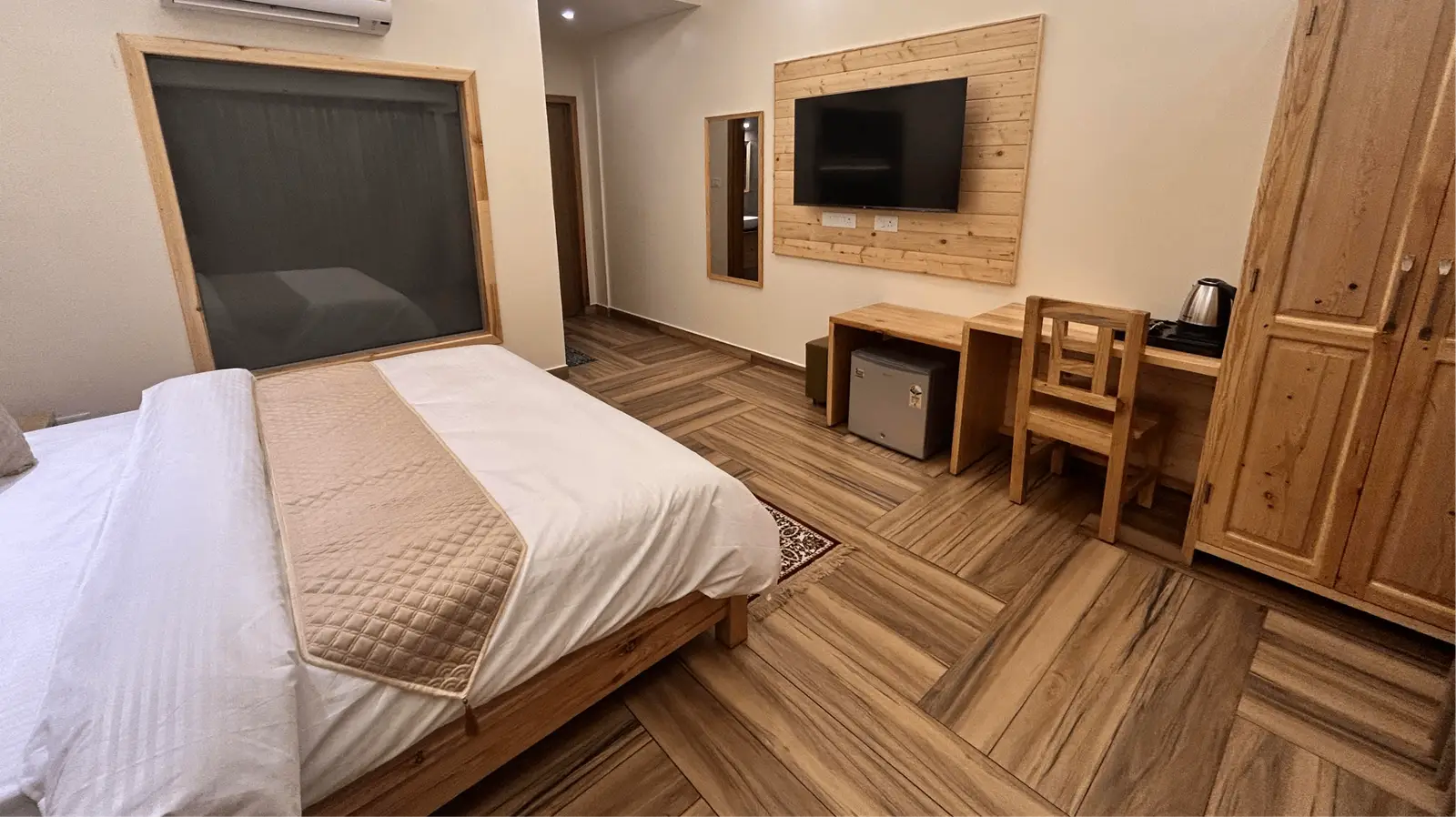 Deluxe Room With Mountain View