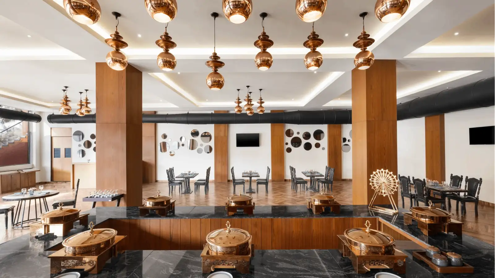 Lagoon Restaurant - Dine in Style & Comfort