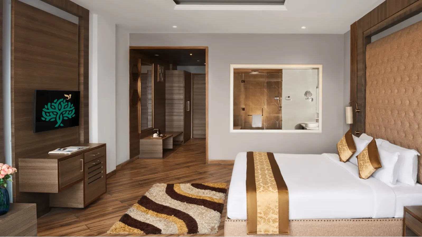 Luxury Bathtub Room