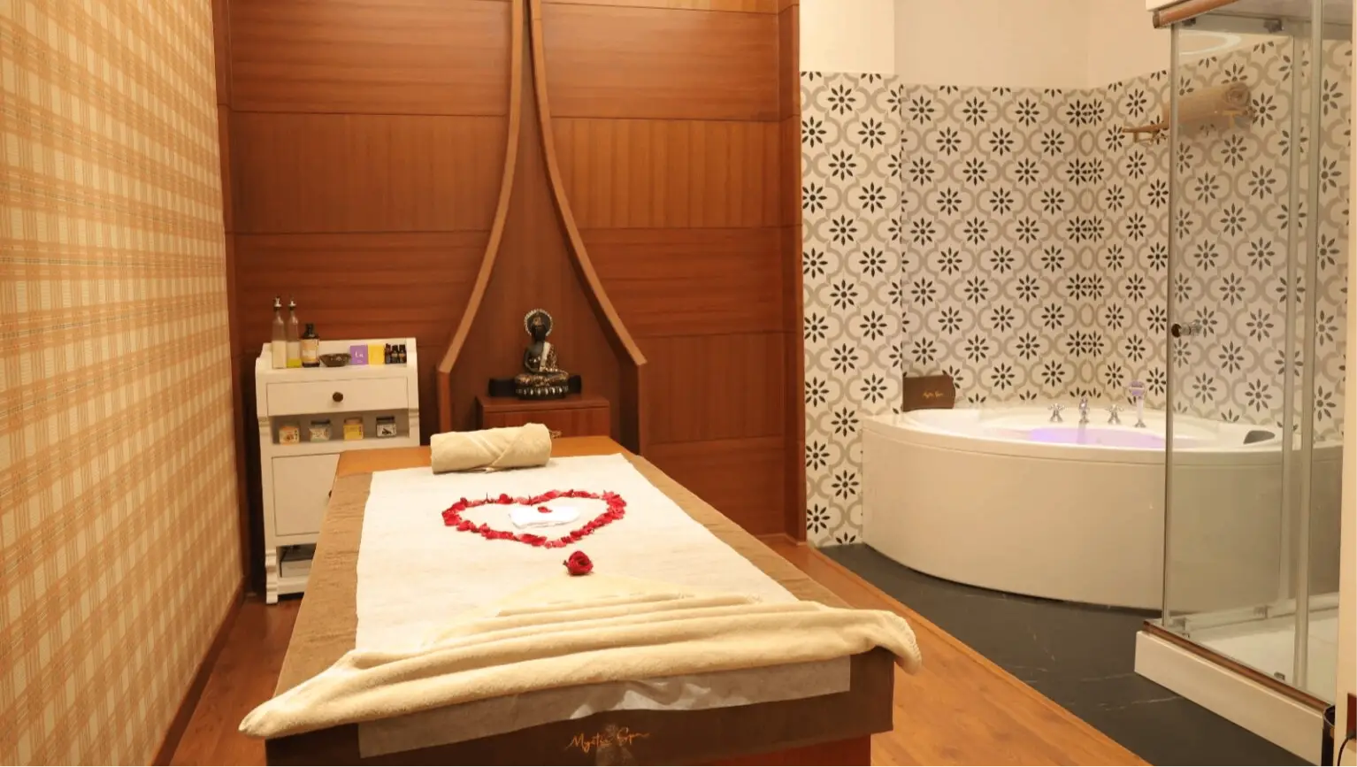 MYSTIC SPA & SALON