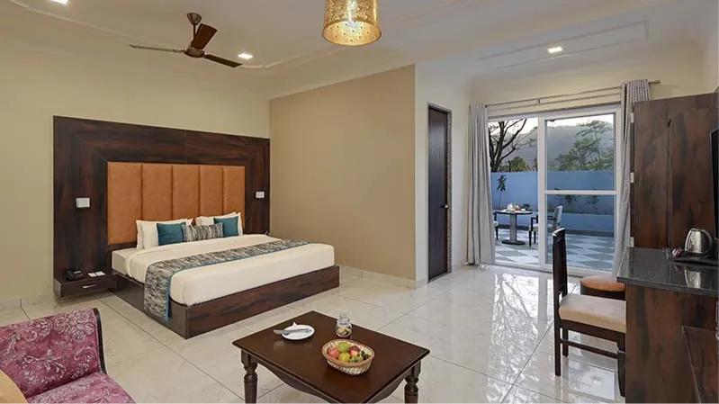 Courtyard Pool View Room with Private Balcony