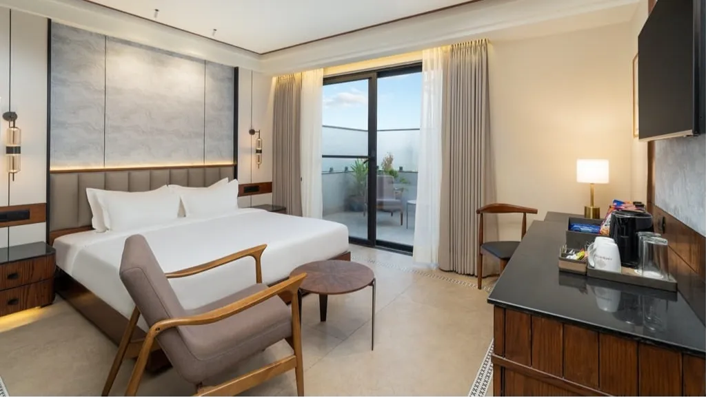 Premium Balcony Room