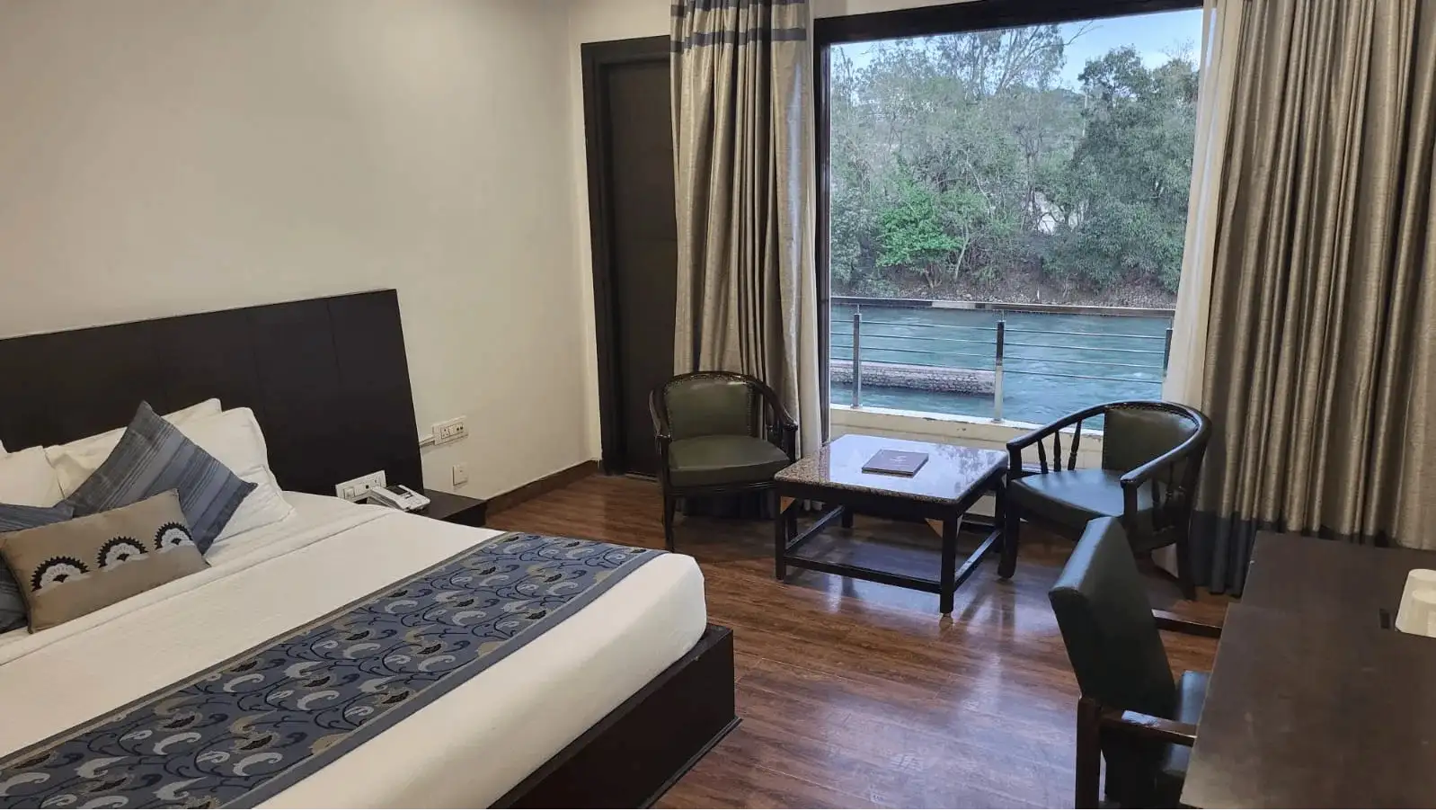Super Deluxe Room