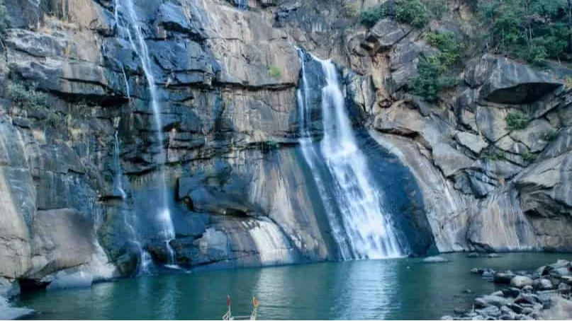 Hundru Falls
