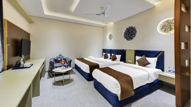 Super Deluxe Room