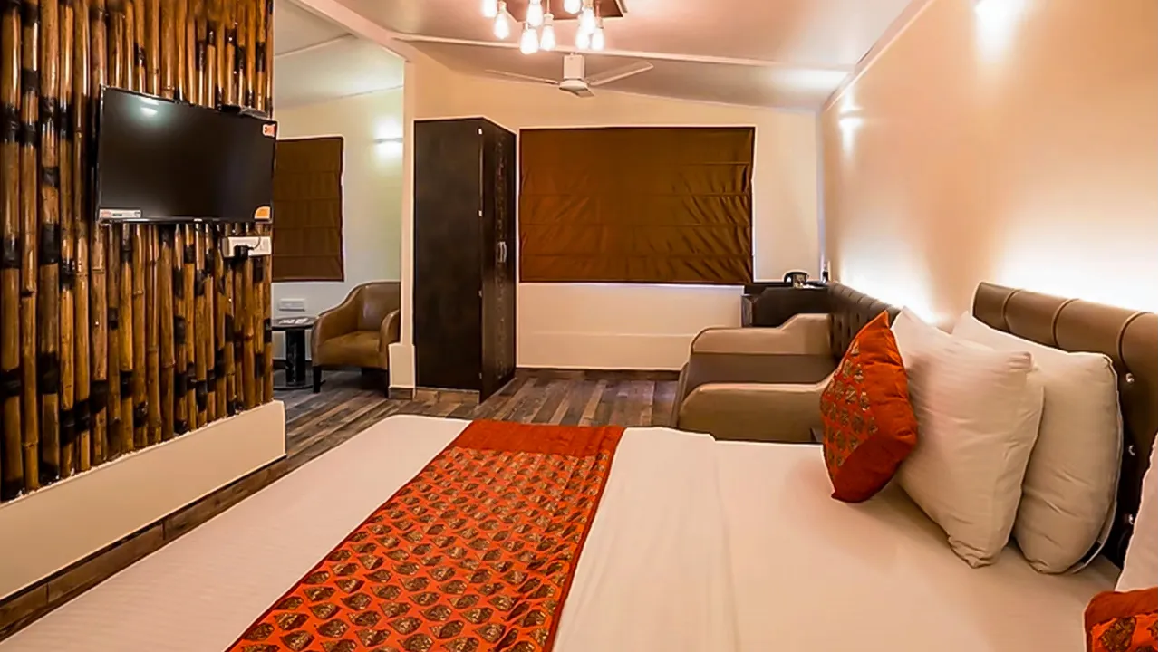 Bamboo Lodge Room