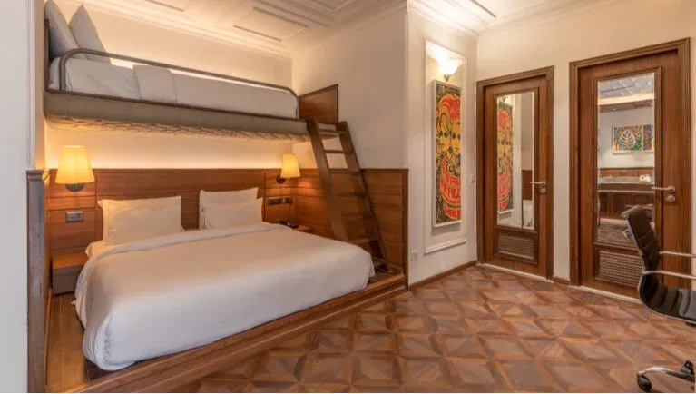 Jr. Suite Room