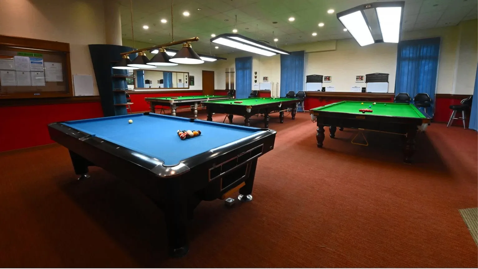 Billiard & Pool