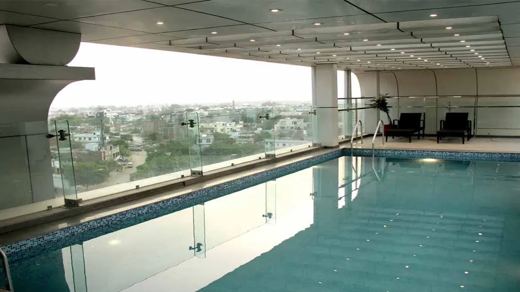 Rooftop Swimming Pool